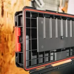 Εργαλειοθήκη Pro 600 QBrick με στεγανοποιητικές φλάντζες εξασφαλίζουν προστασία από υγρασία και σκόν (thumb 9)